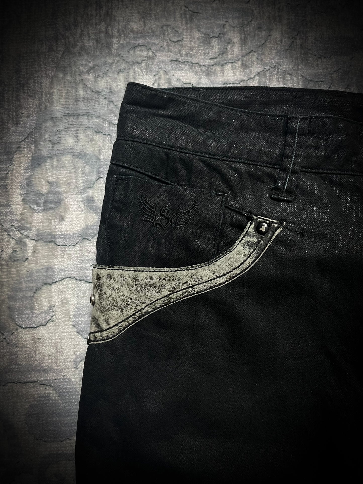 Semanticdesign coated denim