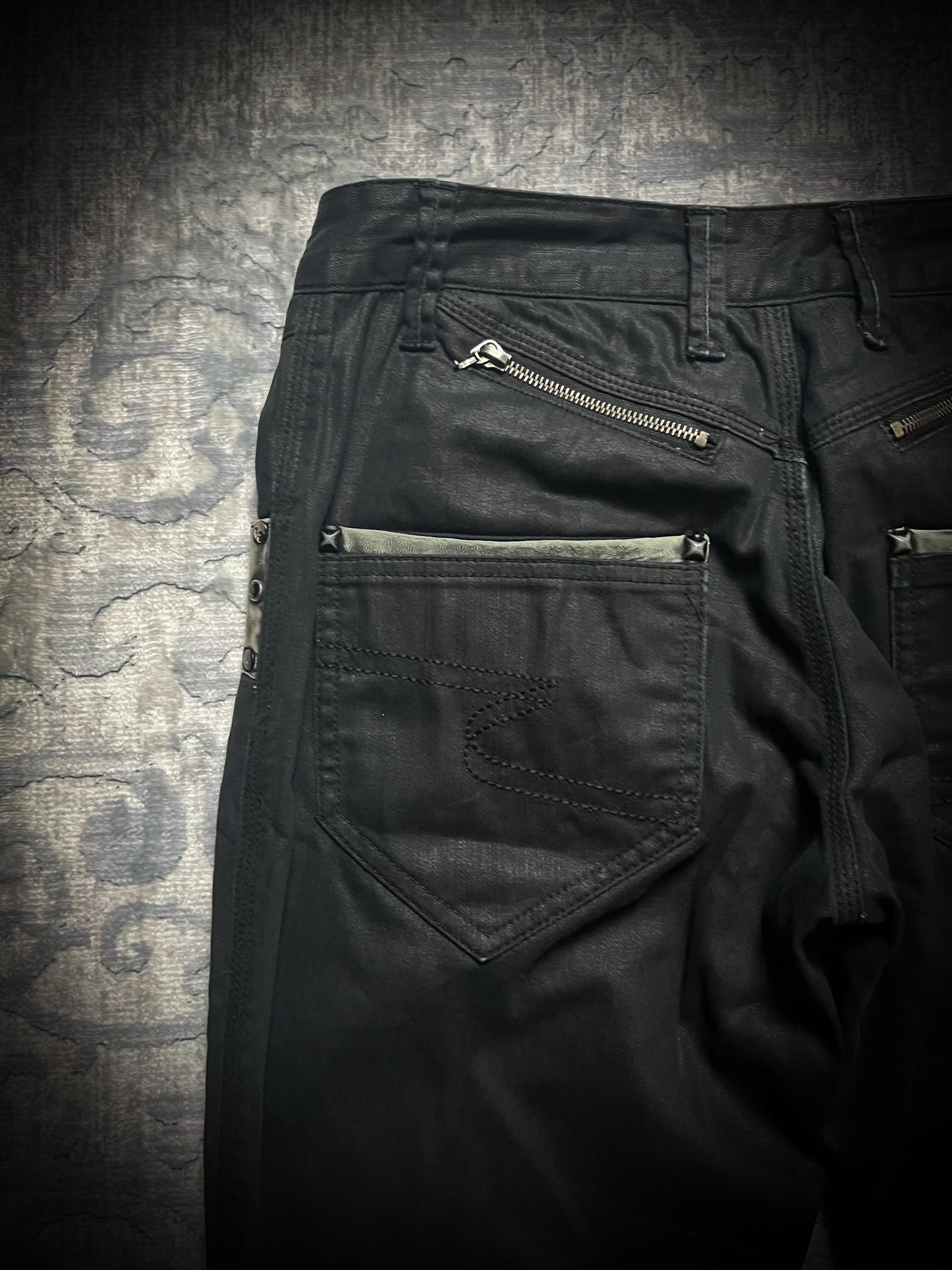 Semanticdesign coated denim