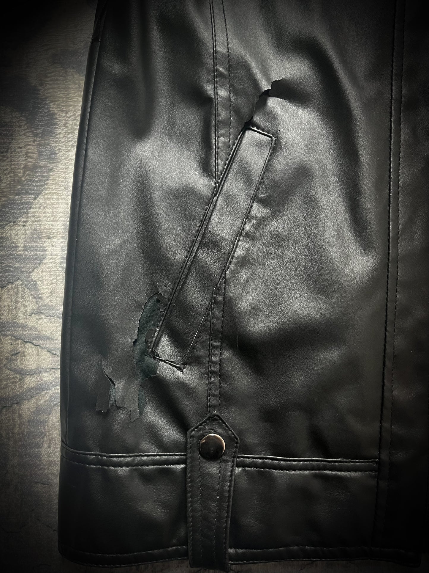 CAVARIA x LA GATE striped jacket