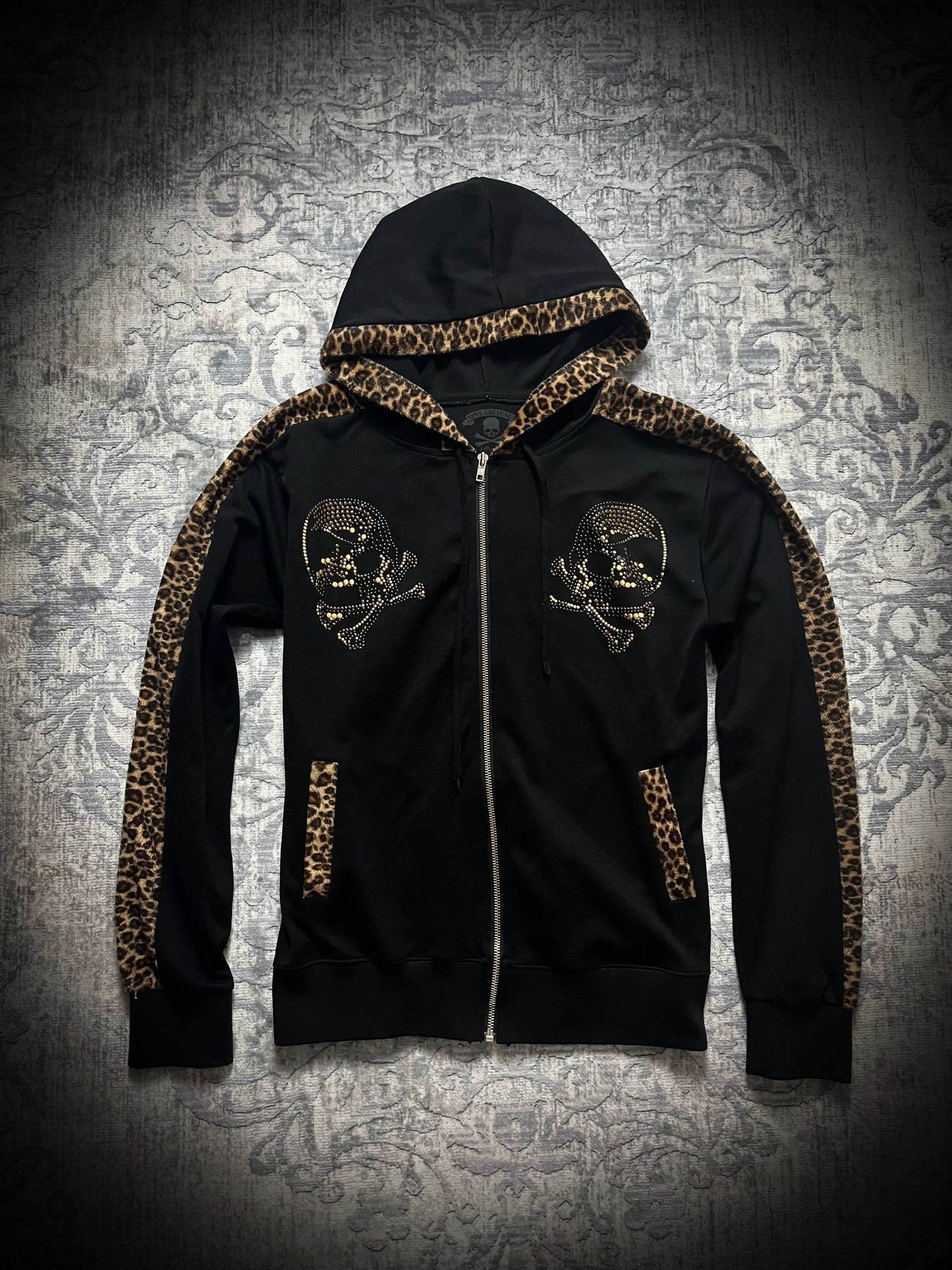 LEOPARD RHINESTONE HOODIE