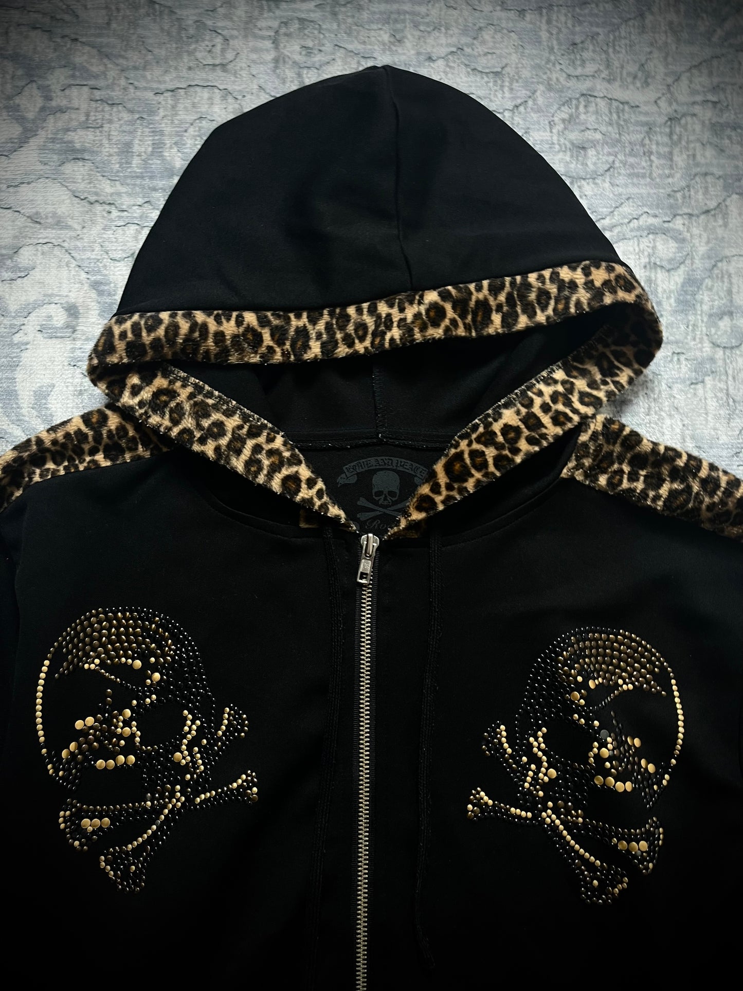 LEOPARD RHINESTONE HOODIE